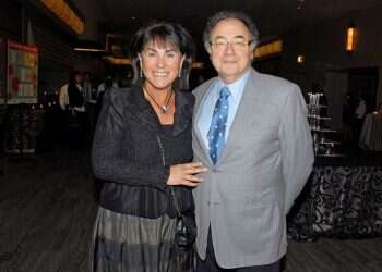 Deaths of Jewish billionaire, wife remain tantalizing mystery