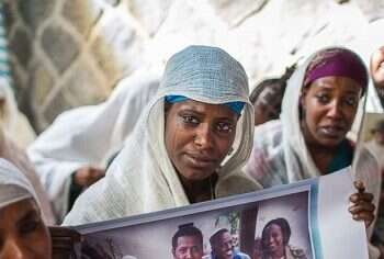 Ethiopian Jews threaten mass hunger strike if Israel halts aliyah efforts