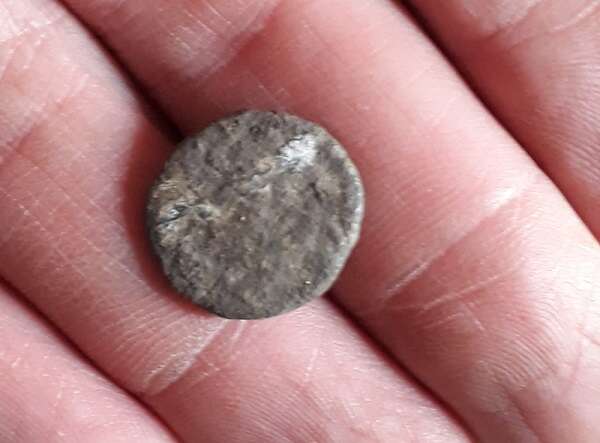 Students On Archaeology Program Unearth 1,700-year-old Coin – Www 