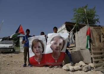 Bedouin families appeal to Merkel to help block village's demolition