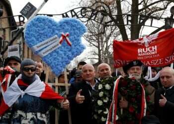 Polish nationalists hold protest during Auschwitz liberation commemoration