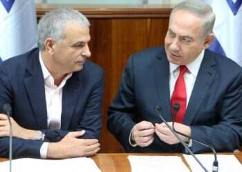 Netanyahu, Kahlon discuss crumbling Palestinian economy