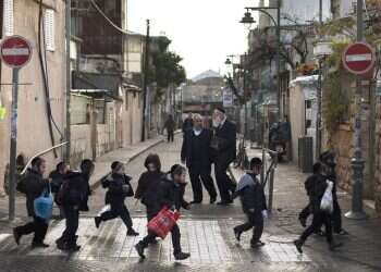 Jerusalem municipality manual advises keeping minorities out of kindergartens