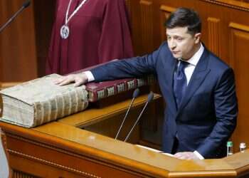 Ukraine gets first Jewish president as Zelensky takes office