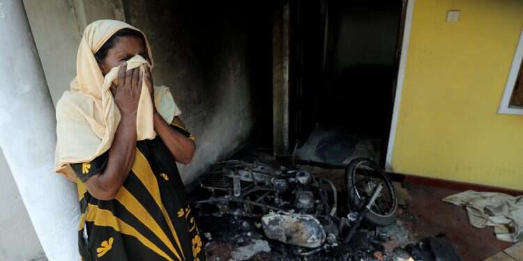 Sri Lanka police arrest 23 for targeting Muslims after Easter bombings