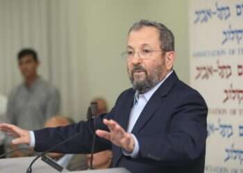 Former PM Barak announces election run to 'topple Netanyahu'