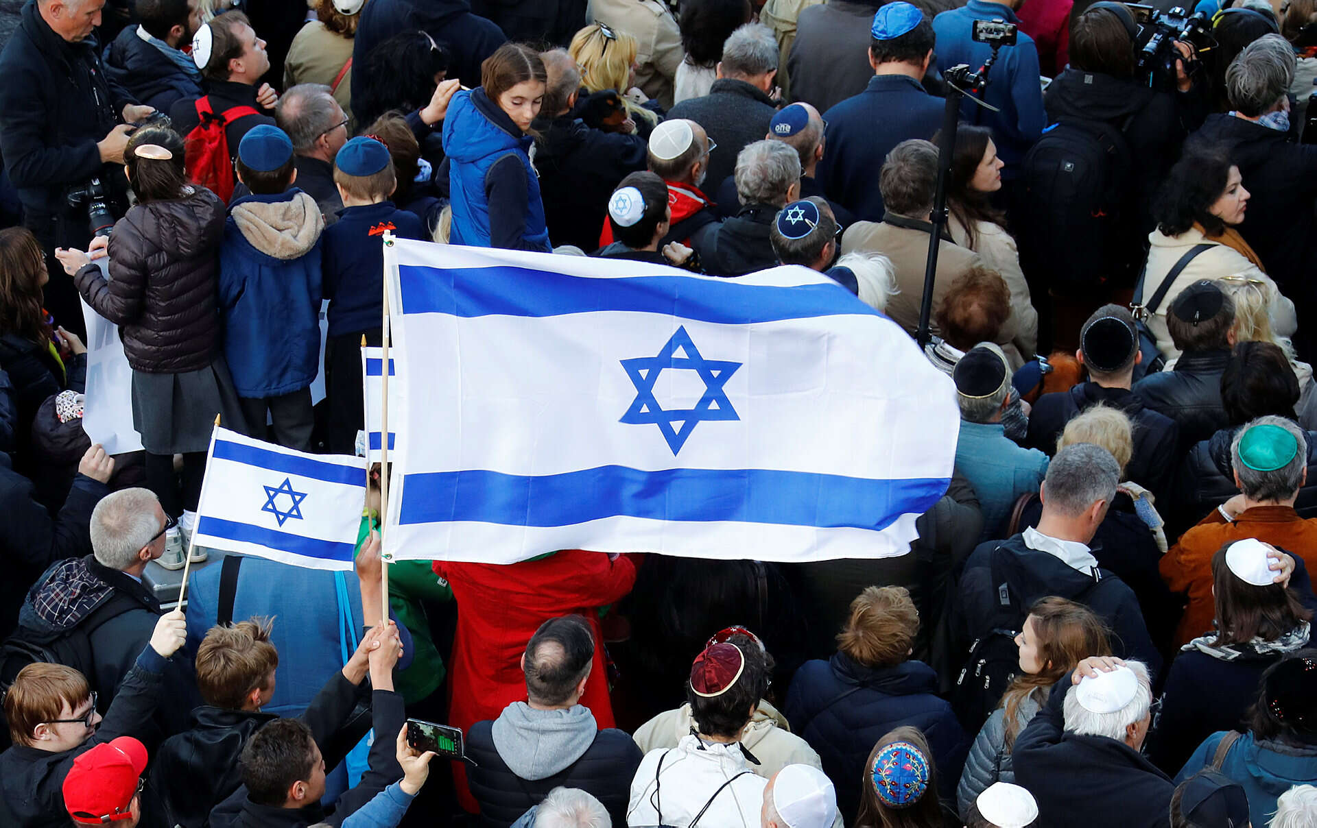 49 Of Israelis Fear Anti Semitism While Traveling Abroad