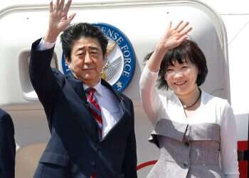 Japan's PM Abe arrives in Iran on historic visit