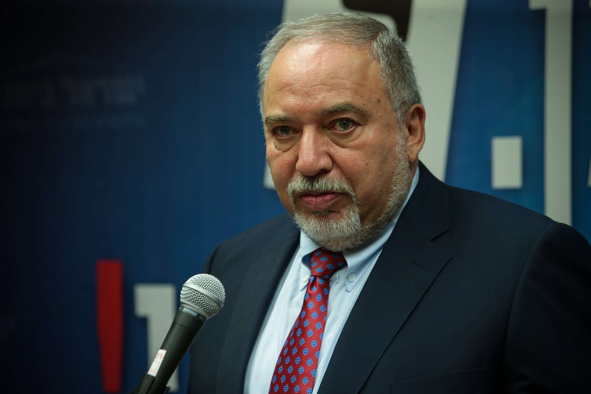 Lieberman: Netanyahu will form minority government with Arab factions ...