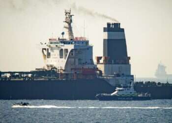 Gibraltar detains Syria-bound supertanker with Iranian oil