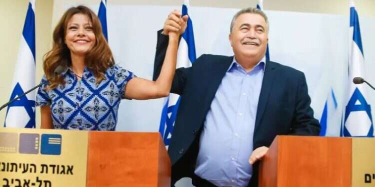 Much to Meretz's chagrin, Labor opts to merge with Gesher