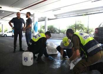 Man shot to death in fight over parking space at Ramle mall