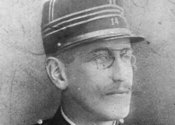 120 years after trial, Alfred Dreyfus may be promoted to general