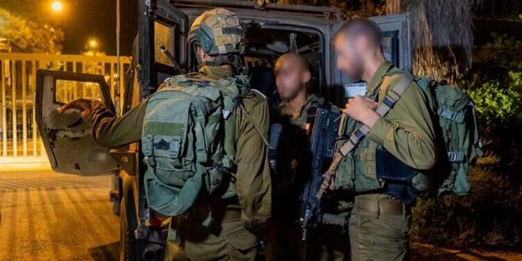 4 IDF Soldiers Removed From Combat Duty Following Probe Into Border ...