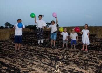 Israeli children near the Gaza border make the most of summer