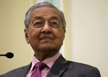 Malaysian PM on Holocaust denial: 'I am exercising my right to free speech'