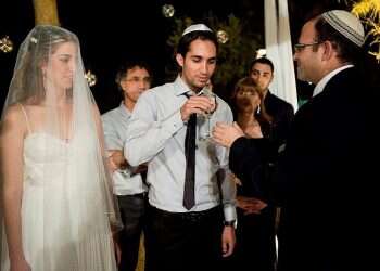 Countering civil marriage trend, Tzohar announces development of Tel Aviv center