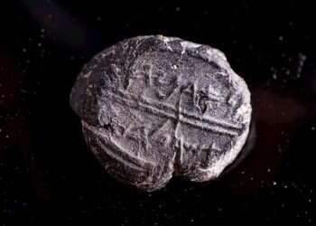 Seal of First Temple-era royal steward found in Jerusalem