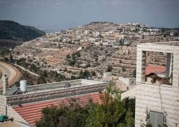 IDF collecting weapons from 13 Israeli communities around Jerusalem