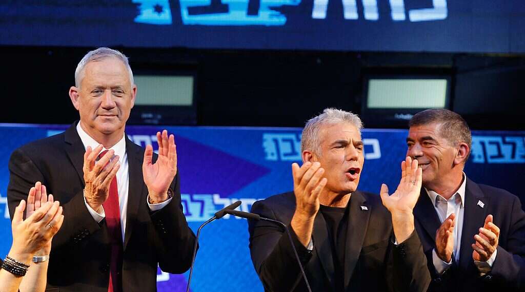 Blue and White: We won't insist on Lapid-Gantz rotating premiership