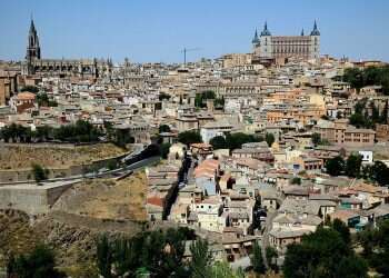 Over 130,000 Sephardi Jews apply for Spanish citizenship