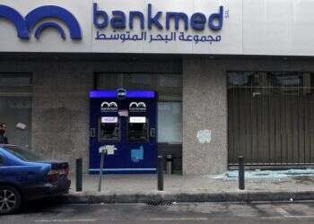Fears of violence grow as Lebanese crisis deepens