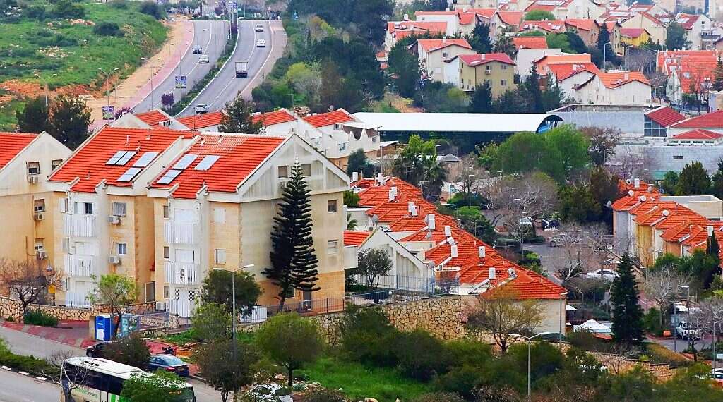 New projects to make Judea and Samaria 'just like any other place'