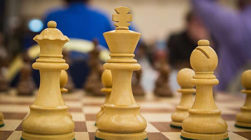 Iranian refugee Alireza Firouzja defeats world chess champion