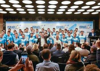 In first, Israeli cycling team qualifies for Tour de France