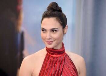 All Gal Gadot wants for Hanukkah: a visit home