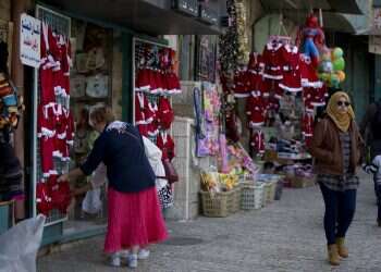 Palestinians in Bethlehem look beyond Christian tourism