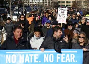 25,000 people march against anti-Semitism, fear in New York