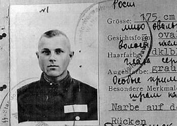 Will new photos implicate John Demjanjuk as Nazi war criminal?