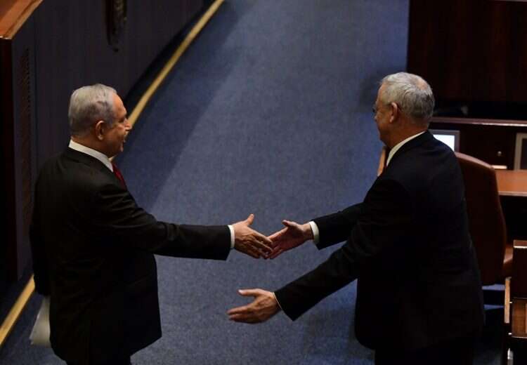 PM Netanyahu with Blue and White leader Benny Gantz in the Knesset