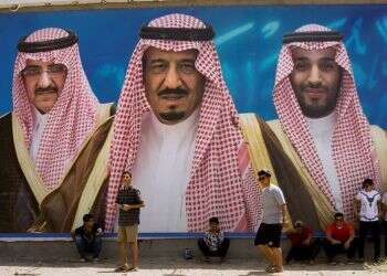 Saudis' arrest of 2 princes called a warning to royal family