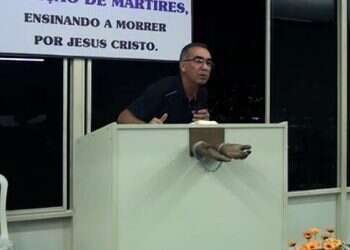 Brazilian pastor calls on congregation to pray for Jews' destruction