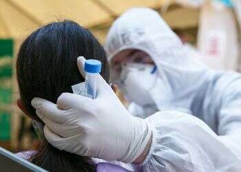 PM: Gov't will be forced to take additional steps to curtail pandemic