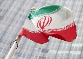 US revises UN resolution to extend arms embargo on Iran