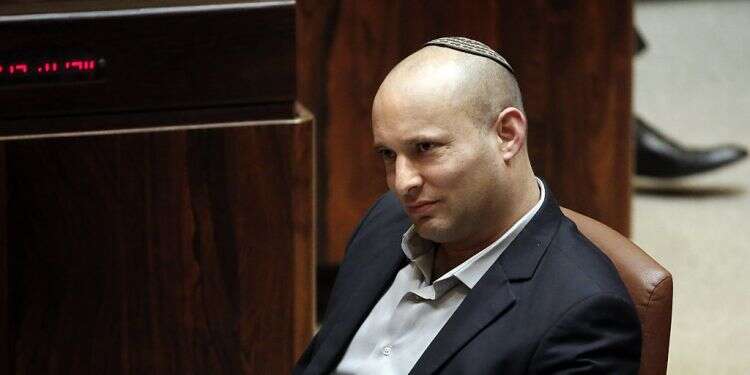 Yamina closing in on Likud, new poll shows