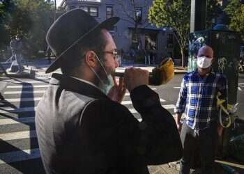 Turmoil engulfs NY Haredi community amid COVID restrictions, protests