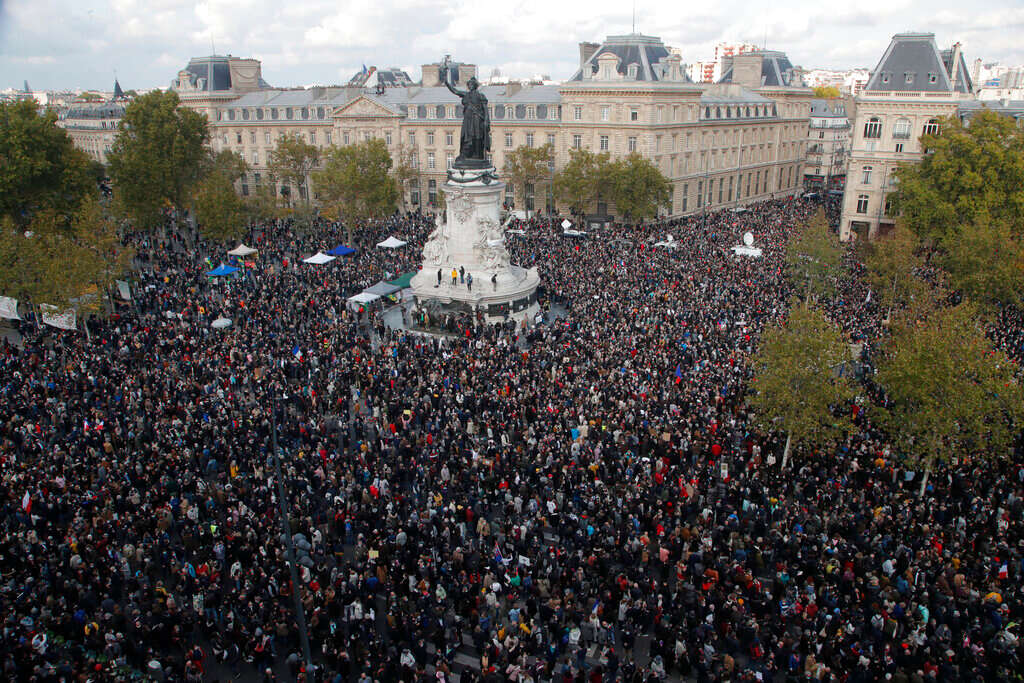 French hold nationwide tributes to beheaded teacher – www.israelhayom.com