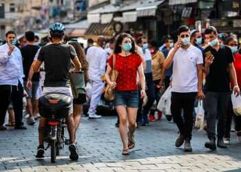 Active COVID cases in Israel drop below 10,000