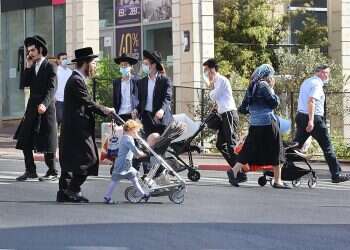 Poll: Half of secular Israelis unwilling to have Haredi neighbors