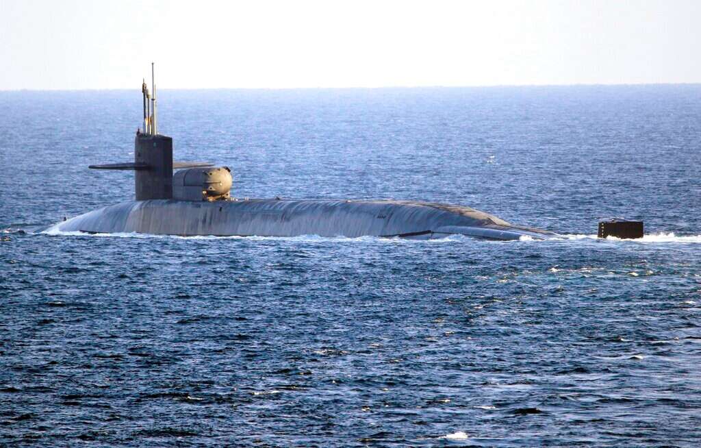 US nuclear submarine transits Strait of Hormuz amid tensions – www ...