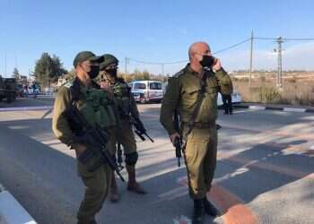 Attempted stabbing attack thwarted at Gush Etzion Junction