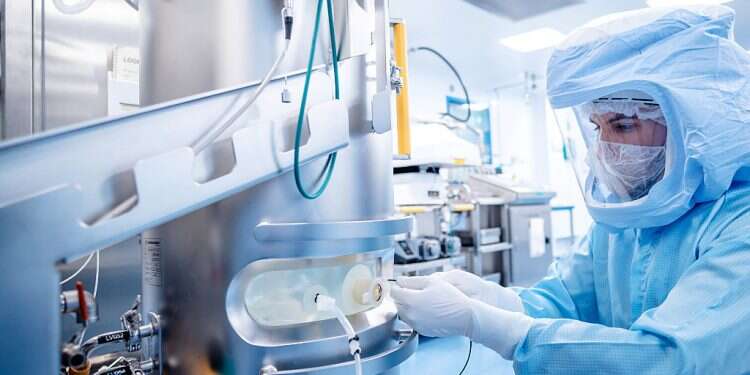 Netanyahu in talks with pharma giants on setting up vaccine production in Israel