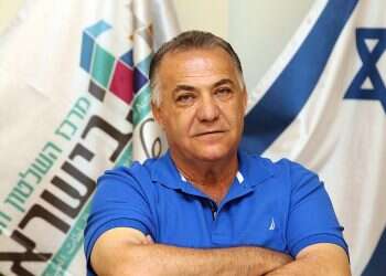 Arab mayor of Nazareth endorses Netanyahu for PM