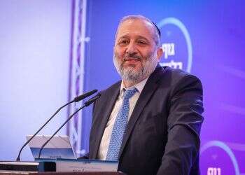 Shas leader confident Yamina, New Hope will 'return to the fold'