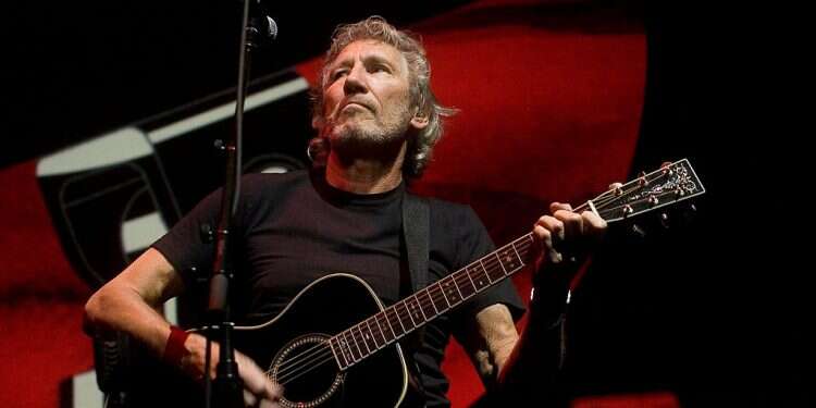BDS advocate Roger Waters pressures Stevie Wonder to decline award from Israel