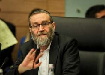 Haredim demand Rivlin convince Sa'ar to join right-wing government